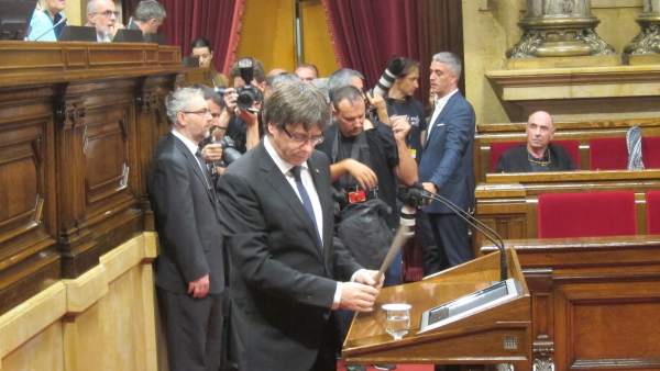 Puigdemont ante el Parlament este martes Puigdemont ante el Parlament este martes