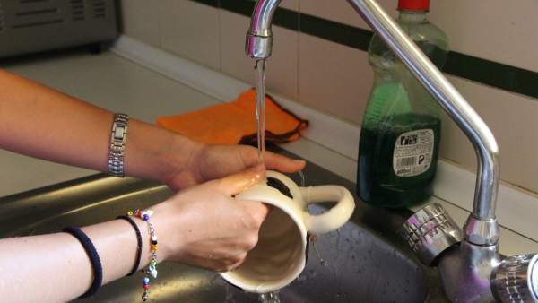 Agua grifo potable limpiar fontanería limpieza cloro Agua grifo potable limpiar fontanería limpieza cloro
