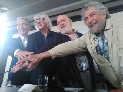 Les Luthiers.