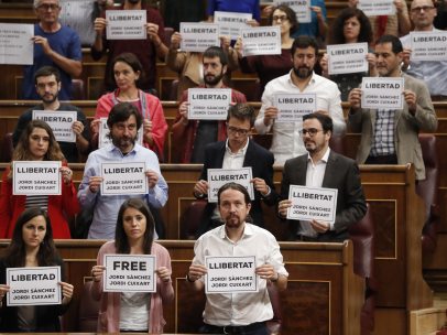 Pidiendo libertad para 'los Jordis'