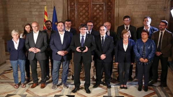 Puigdemont y el resto del Govern comparece por el 1-O Puigdemont y el resto del Govern comparece por el 1-O