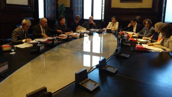 Reunión de la Mesa del Parlament Reunión de la Mesa del Parlament