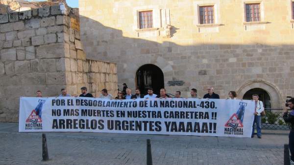 Plataforma Por El Despoblamiento De La N-430 Plataforma Por El Despoblamiento De La N-430