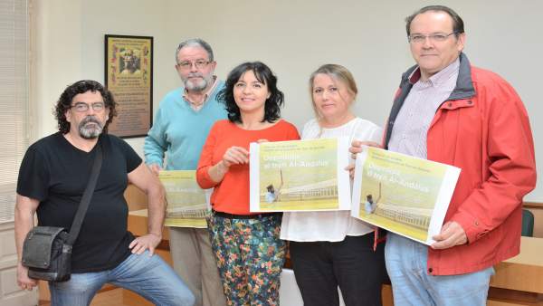 Presentación de una concentración por la reconexión ferroviaria Presentación de una concentración por la reconexión ferroviaria