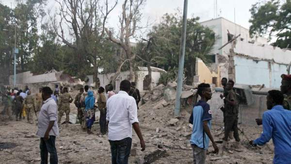 Atentado en Mogadiscio, Somalia Atentado en Mogadiscio, Somalia