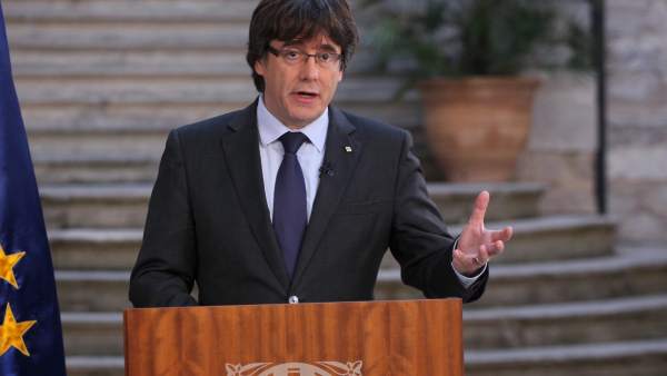 Declaración institucional de Carles Puigdemont desde Girona Declaración institucional de Carles Puigdemont desde Girona