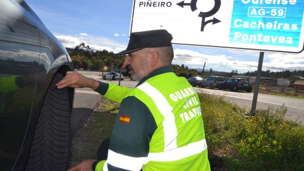 La Guardia Civil intensifica el control sobre neumáticos La Guardia Civil intensifica el control sobre neumáticos