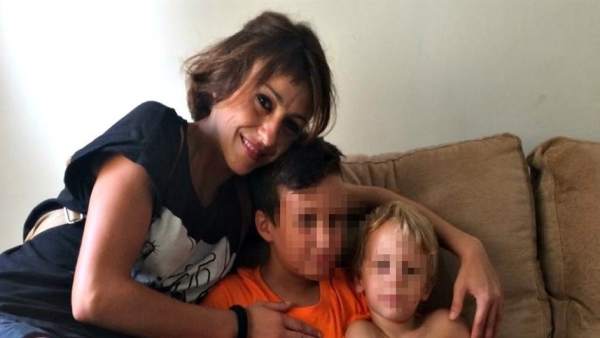 Juana Rivas con sus hijos hace unos meses Juana Rivas con sus hijos hace unos meses