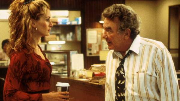 Ed Masry (Albert Finney) Ed Masry (Albert Finney)