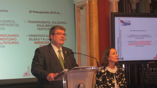 Juan María Abuto y Marta Ajuria Juan María Abuto y Marta Ajuria