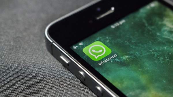 WhatsApp WhatsApp
