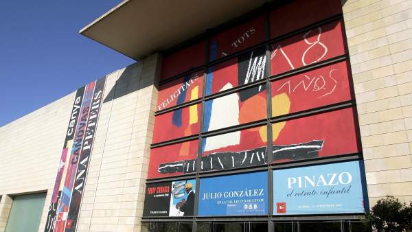 L'IVAM comptarà amb un nou magatzem d'obres d'art L'IVAM comptarà amb un nou magatzem d'obres d'art