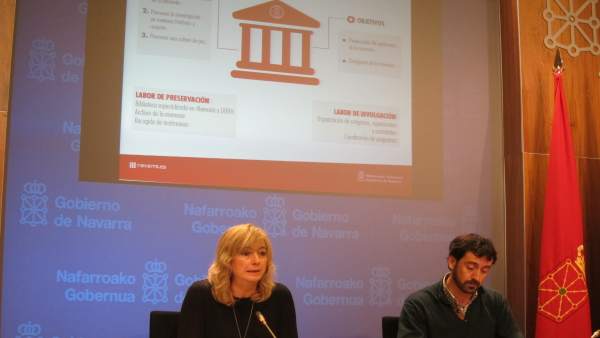 Ana Ollo y Álvaro Baraibar presentan el Instituto de la Memoria de Navarra Ana Ollo y Álvaro Baraibar presentan el Instituto de la Memoria de Navarra