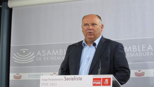 El PSOE defiende que las políticas de empleo 'están consolidando los datos' El PSOE defiende que las políticas de empleo 'están consolidando los datos'
