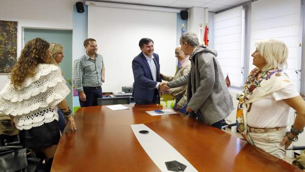 Mañanes recibe a la comisión médica del Sahara Mañanes recibe a la comisión médica del Sahara