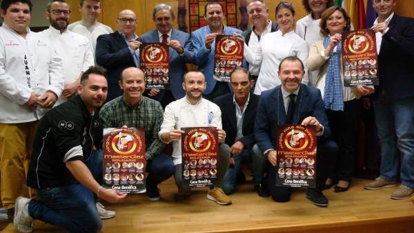 Presentación de la cena benéfica 'Masterdiez Solidario. Ningún Niño Sin Juguete' Presentación de la cena benéfica 'Masterdiez Solidario. Ningún Niño Sin Juguete'