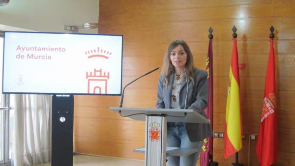 La Portavoz Del Equipo De Gobierno, Rebeca Pérez La Portavoz Del Equipo De Gobierno, Rebeca Pérez
