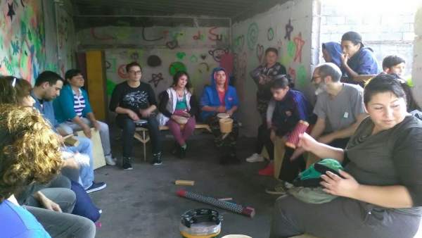Centro de encuentro juvenil Cruz del Sur en Montevideo (Uruguay) Centro de encuentro juvenil Cruz del Sur en Montevideo (Uruguay)