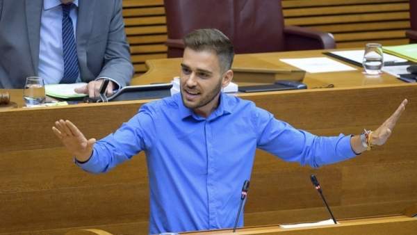 Ferri (Compromís) denuncia la "crueltat" del Govern centralen recórrer les lleis socials de pobresa energètica i vivenda Ferri (Compromís) denuncia la "crueltat" del Govern centralen recórrer les lleis socials de pobresa energètica i vivenda