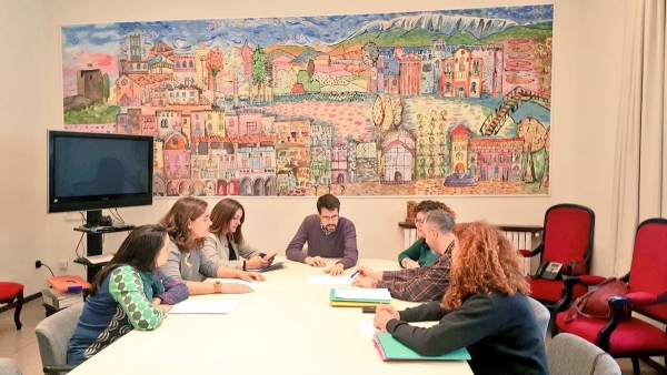La Comissió de suport a l'escola catalana ens entreg La Comissió de suport a l'escola catalana ens entreg