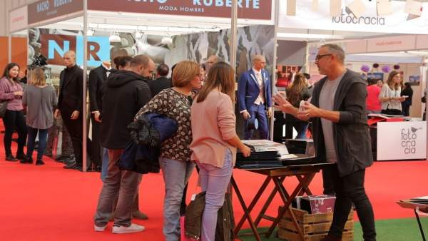 Salón Nupzial en la Feria de Zaragoza. Salón Nupzial en la Feria de Zaragoza.