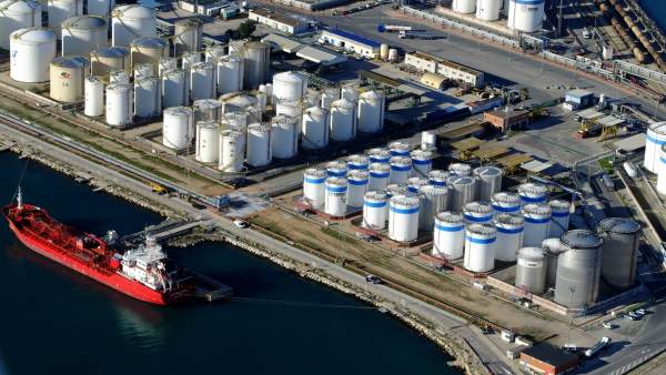 Puerto de Tarragona, petroquímica Puerto de Tarragona, petroquímica