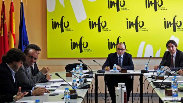 Foto/Reunión De La Comisión Técnica De La Unidad De Aceleración De Inversiones Foto/Reunión De La Comisión Técnica De La Unidad De Aceleración De Inversiones