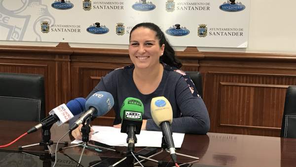 Cora Vielva, concejala no adscrita del Ayuntamiento de Santander Cora Vielva, concejala no adscrita del Ayuntamiento de Santander