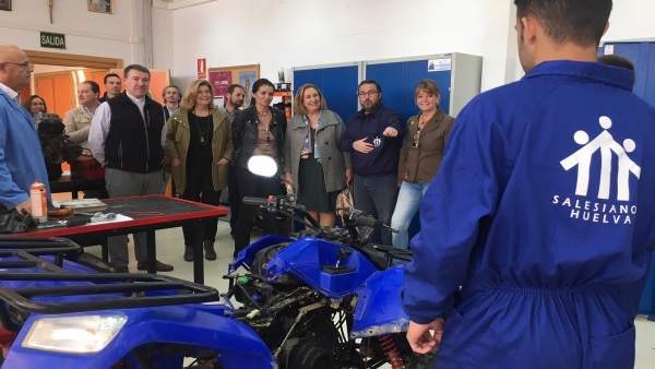 Visita de dirigentes del PP a un centro educativo en Huelva. Visita de dirigentes del PP a un centro educativo en Huelva.