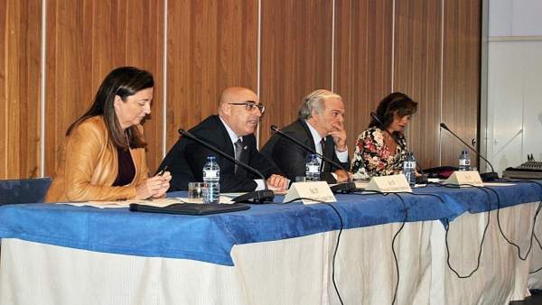 VI Jornadas de Derecho de Familia, celebradas en Cádiz VI Jornadas de Derecho de Familia, celebradas en Cádiz