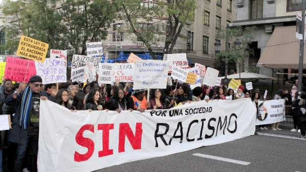 Manifestación en contra del racismo. Manifestación en contra del racismo.