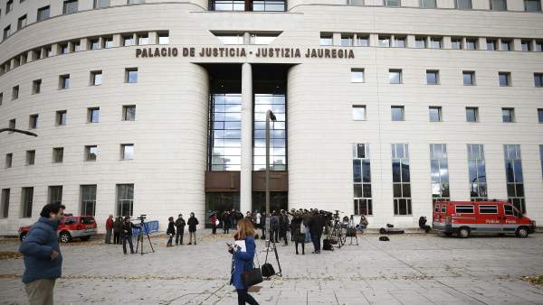 Tribunal Superior de Justicia de Navarra Tribunal Superior de Justicia de Navarra