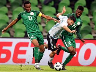 Agüero ante Nigeria
