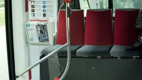 Interior de un autobús de TMB en Barcelona. Interior de un autobús de TMB en Barcelona.