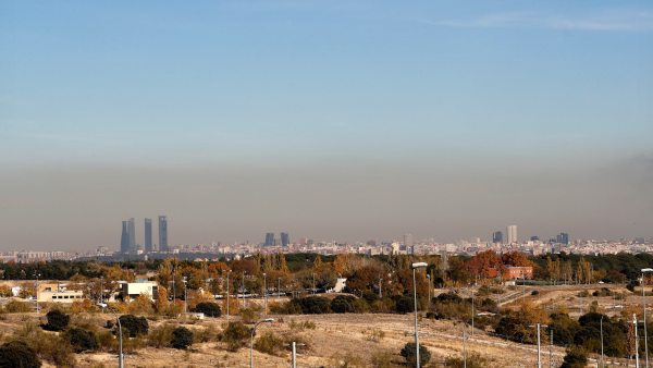 Capa de contaminación en Madrid Capa de contaminación en Madrid