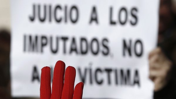 "¡Nosotras te creemos!" "¡Nosotras te creemos!"