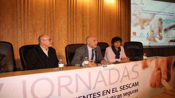 Jornadas en el hospital de cuenca Jornadas en el hospital de cuenca