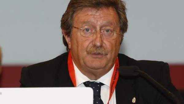 Juan Luis Larrea Juan Luis Larrea