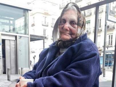 LA ANCIANA HA SIDO BRUTALMENTE AGREDIDA