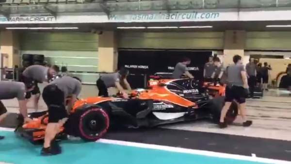 McLAREN McLAREN