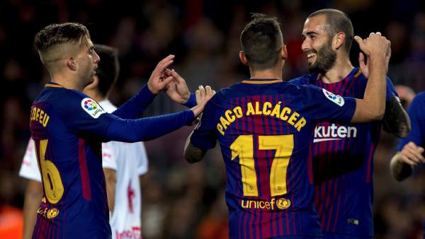 Paco Alcácer, Aleix Vidal y Deulofeu Paco Alcácer, Aleix Vidal y Deulofeu