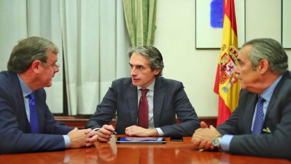 Reunión en de Silván con De la Serna Reunión en de Silván con De la Serna