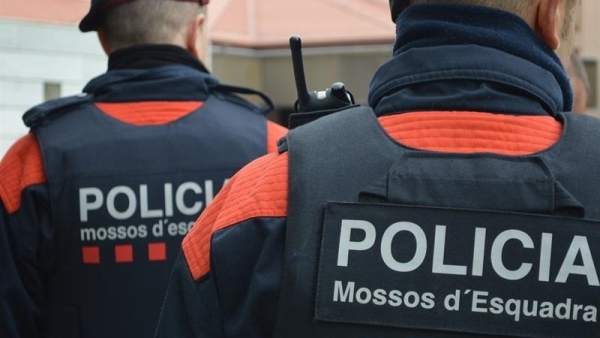 Mossos d'Esquadra Mossos d'Esquadra