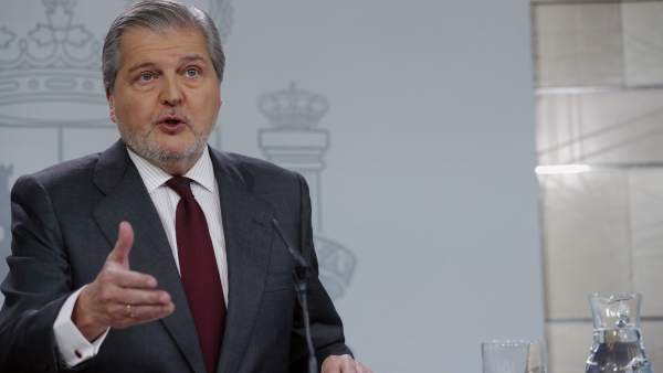 Iñigo Méndez de Vigo Iñigo Méndez de Vigo