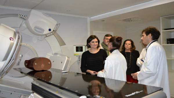 La consellea, en su visita al Hospital Provincial La consellea, en su visita al Hospital Provincial