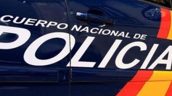 Coche de la Policía Nacional Coche de la Policía Nacional