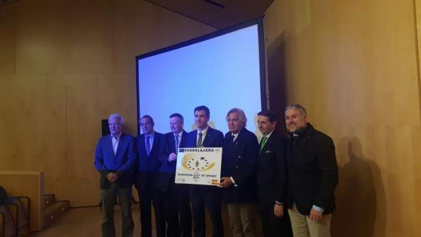 Visita de la Comisión de Evaluación de ACES-Europa a Guadalajara Visita de la Comisión de Evaluación de ACES-Europa a Guadalajara