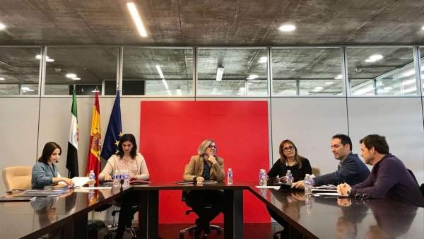 Reunión del Patronato de la Fundación Orquesta de Extremadura Reunión del Patronato de la Fundación Orquesta de Extremadura