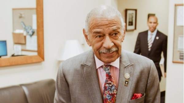 El congresista demócrata John Conyers. El congresista demócrata John Conyers.