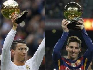 Cristiano Ronaldo y Messi levantan su respectivo Balón de Oro.